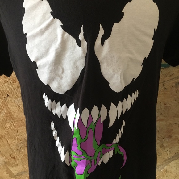 Marvel short sleeve graphic t-shirt venom - Picture 2 of 3